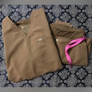 FIGS SCRUBS